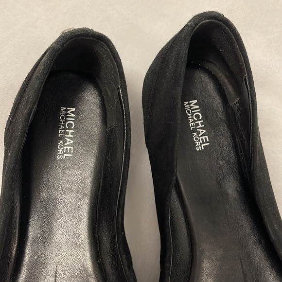 Michael Kors Suede Flats W/ Fur Pompoms - Picture 3 of 5